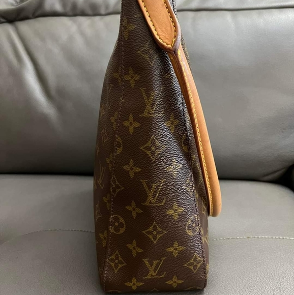 *JUST SOLD* LOUIS VUITTON CANVAS LOOPING GM BEAUTY AUTHENTIC - Picture 11 of 11